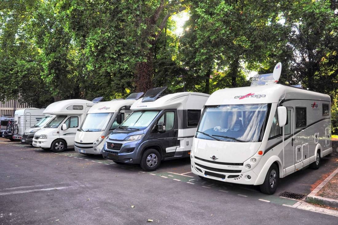 Stellplatz Reims — Aire camping car in Reims