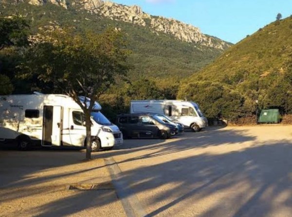 Stellplatz Duilhac sous Peyrepertuse — Photo 3