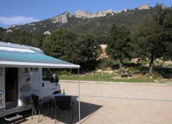 Stellplatz Duilhac-sous-Peyrepertuse — Zdjęcie 3