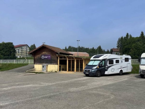 Stellplatz Les Rousses — Photo 2