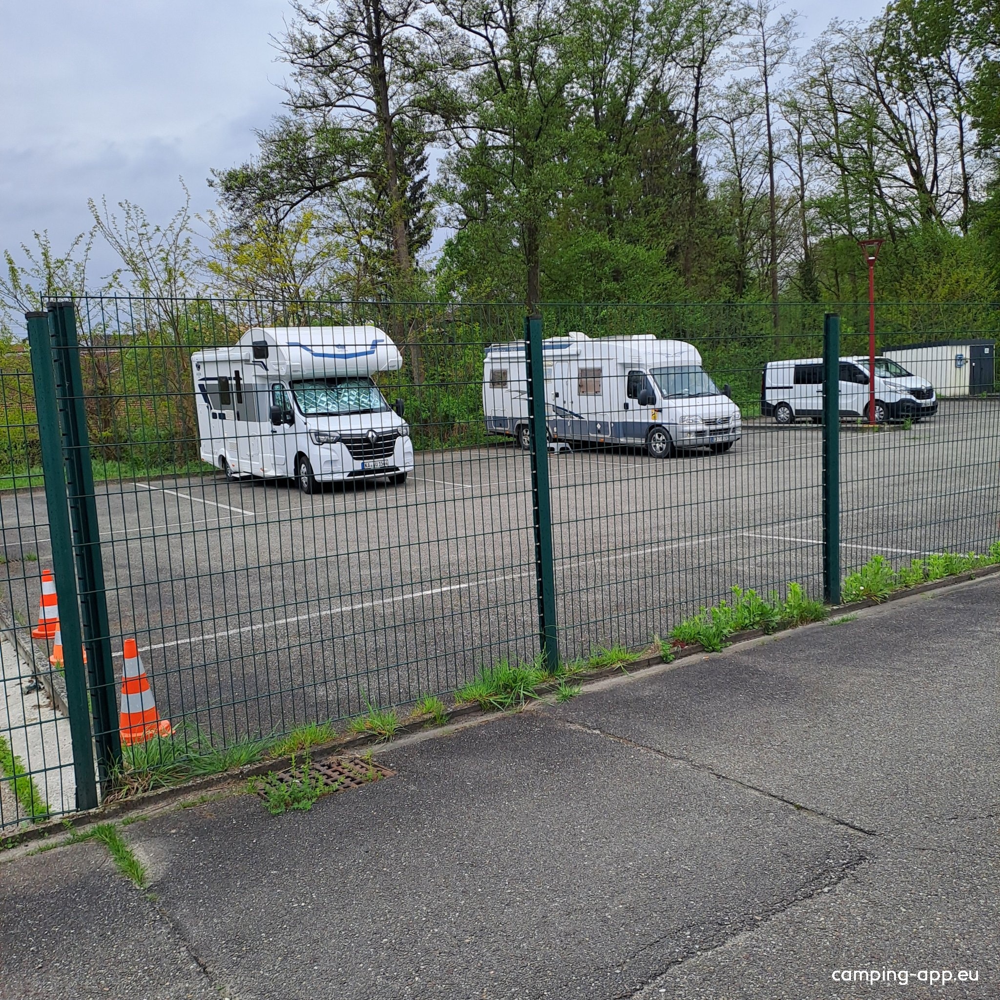 Aire Camping Car Park Soufflenheim — Campervan Site in Soufflenheim