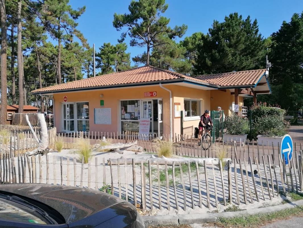 Stellplatz Grayan et l'Hôpital — QuickStop in Grayan-et-l'Hôpital