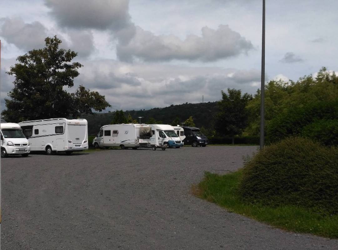 Stellplatz Le Monastier-sur-Gazeille — Bobilplass in Le Monastier-sur-Gazeille