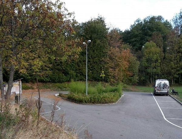 Stellplatz Linthal — Campervan Site in Linthal