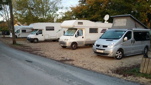 WoMo Stellplatz Marboué — Camperplads in Marboué