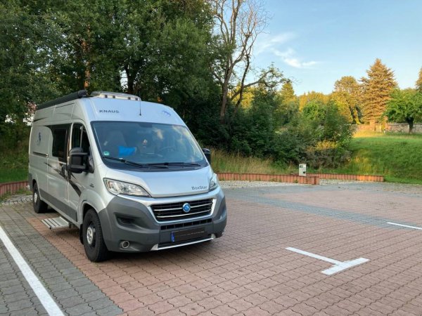 Stellplatz am Freibad Ebersbach