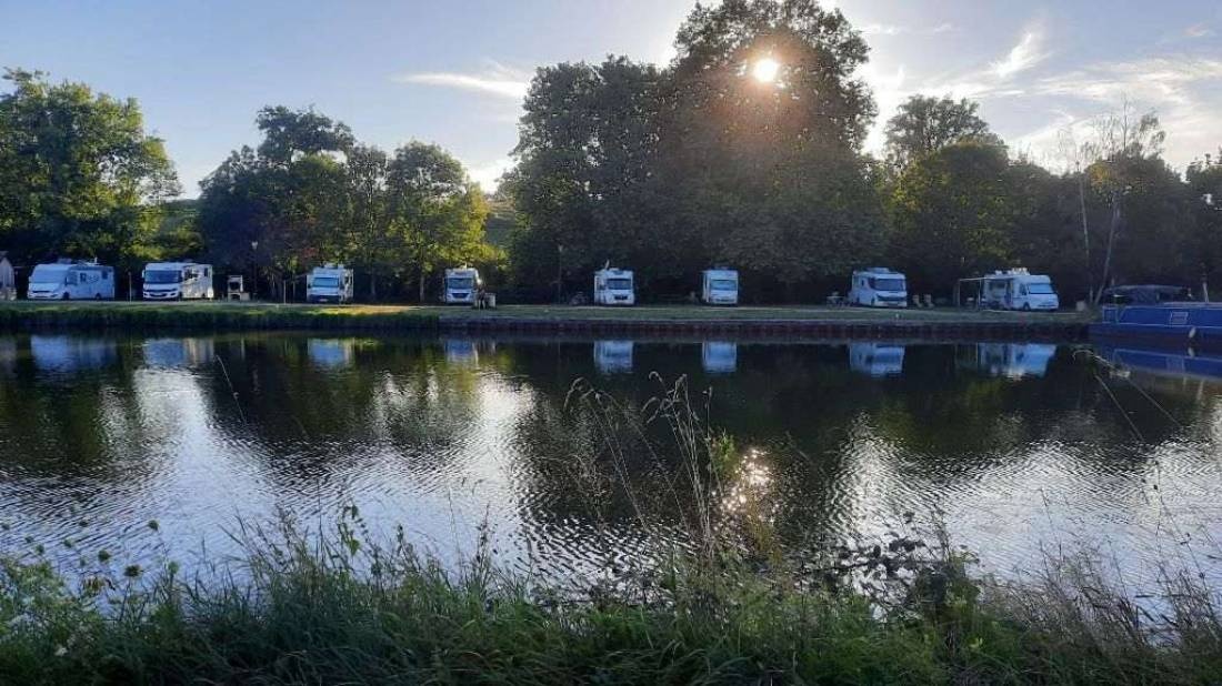 Stellplatz Beaulon — Camperplads in Beaulon