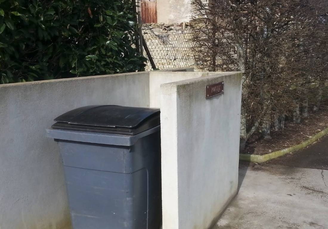 Stellplatz Semur-en-Auxois — Stellplatz in Semur-en-Auxois