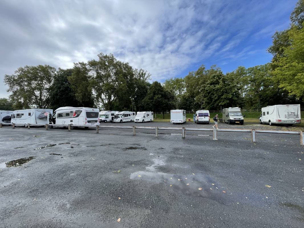 Stellplatz Brive-la-Gaillarde — Area Autocaravanas in Brive-la-Gaillarde