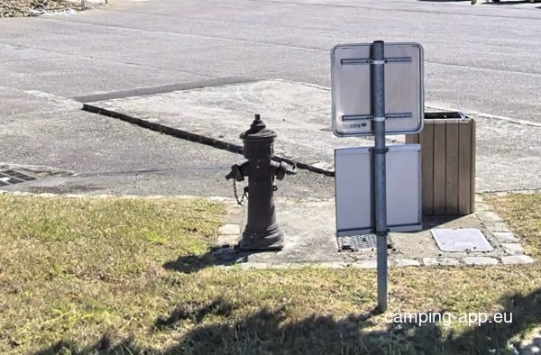 Stellplatz Place de Marie — Photo 2