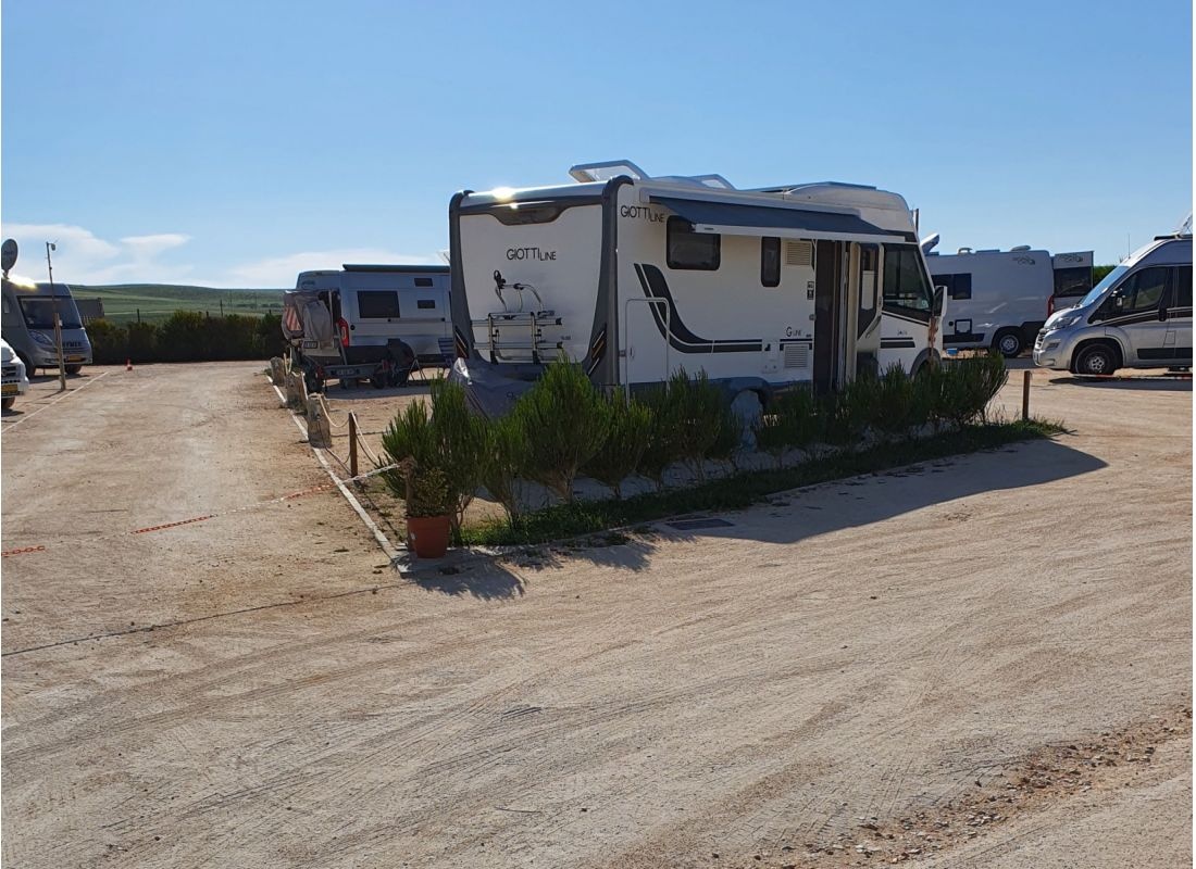 VentoNorte Caravan Park — Camperplads in Vila do Bpo.