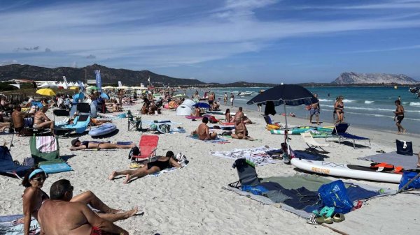 Camping San Teodoro La Cinta — Foto 3
