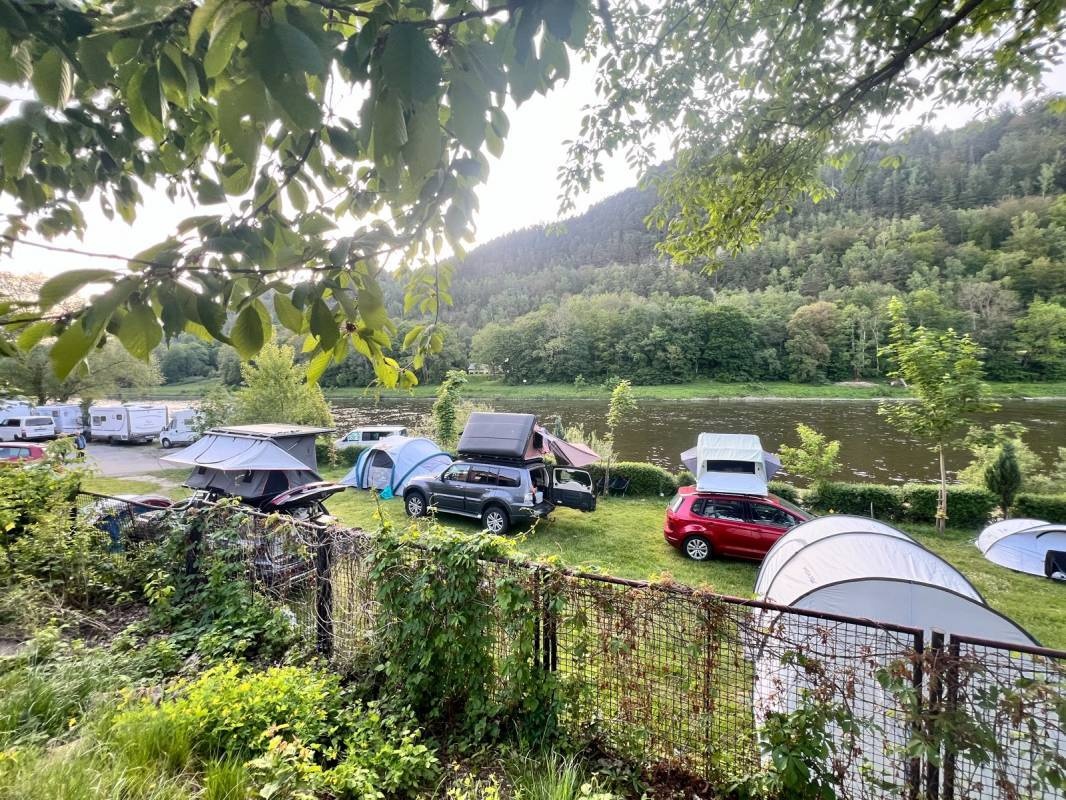 Camping am Treidlerweg — Kamp yeri in Königstein