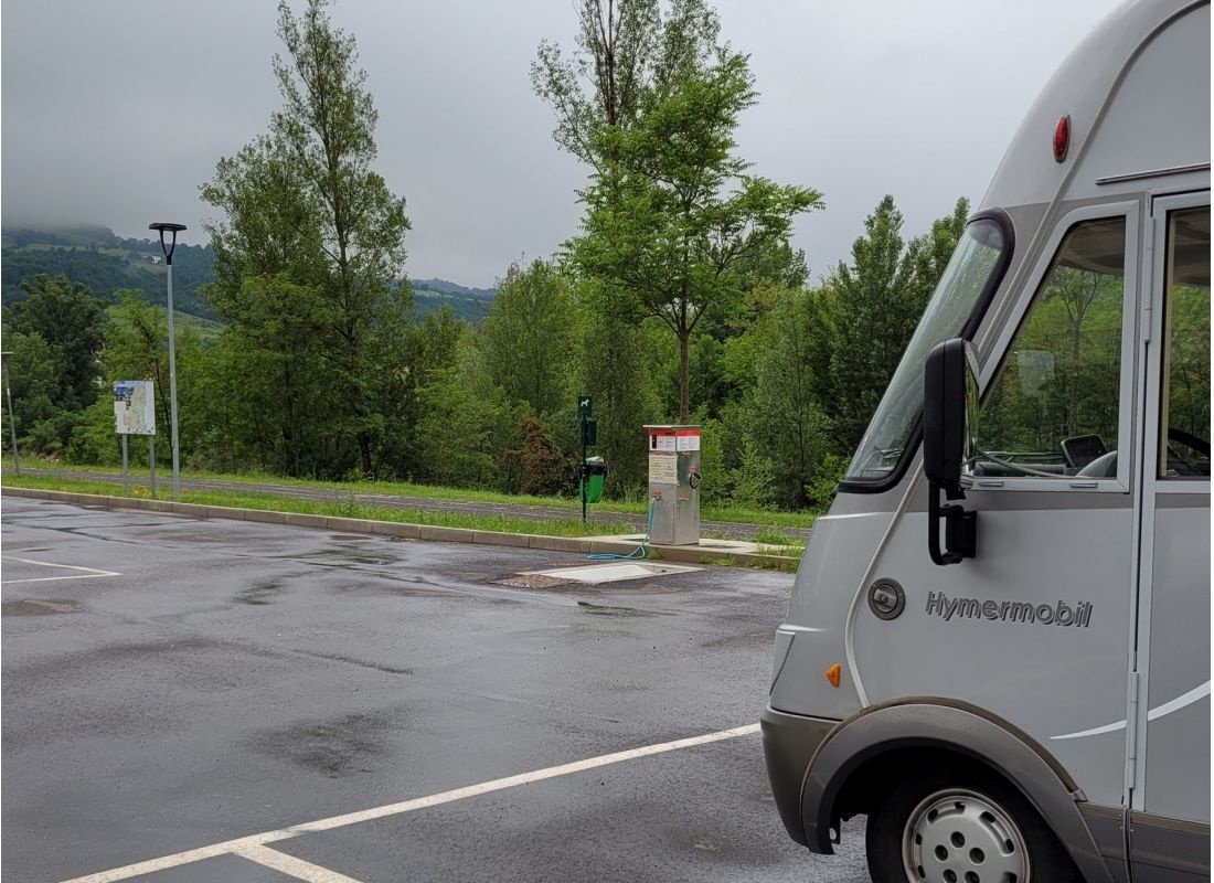 Aera sosta camper Silla — Stellplatz in Gaggio Montano