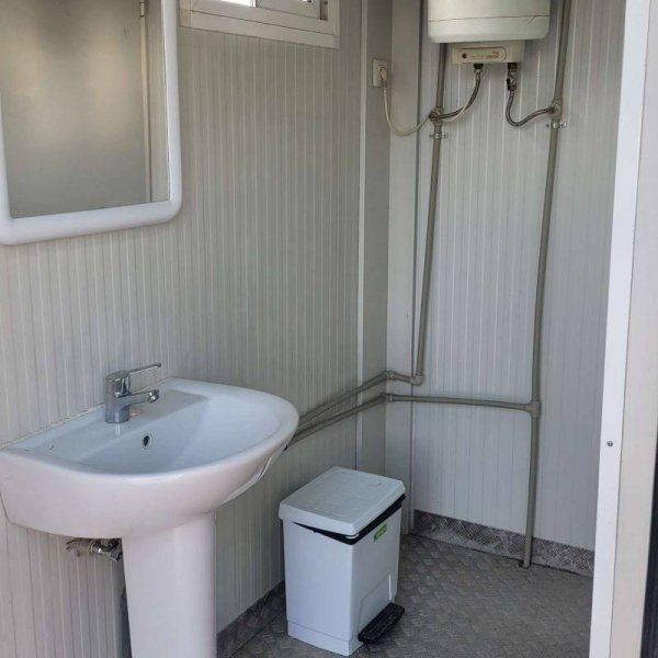 Área de Servicio Autocaravanas — Photo 6