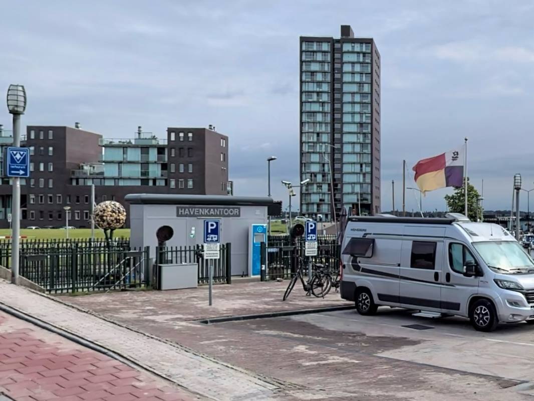 Parkerplaats Kamperauto Almere-Haven — Stellplatz in Almere