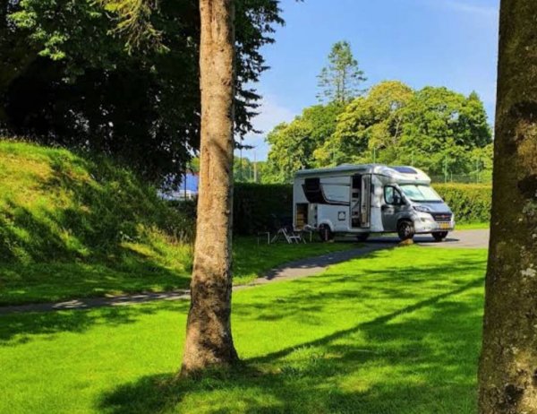 Stellplatz Plougonver