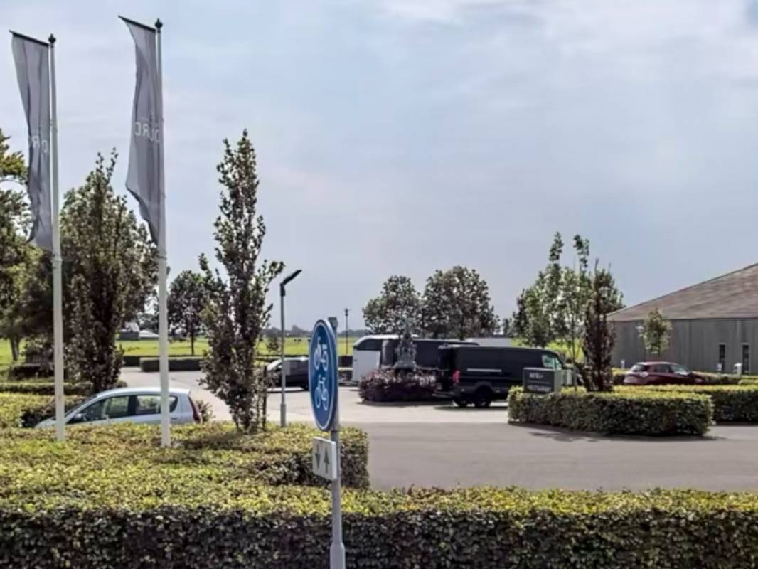 Best Western Plus Hotel Restaurant Aduard — Bobilplass in Aduard