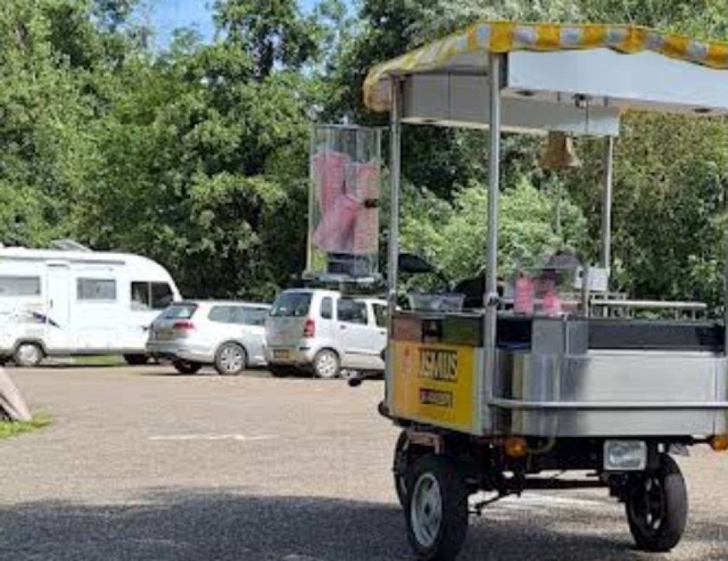 Camperplaats de Galgenwaard — Stellplatz in Oosterwijk