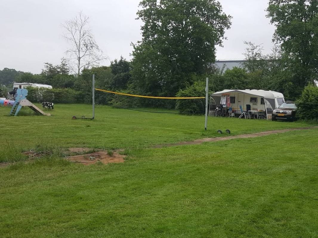 Boerderij-Camping Grenszicht — Campingplads in Radewijk