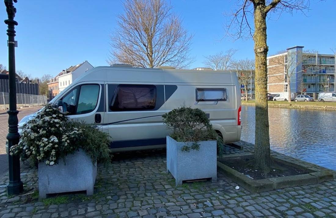 Camperplaats Schiedam — Stellplatz in Schiedam