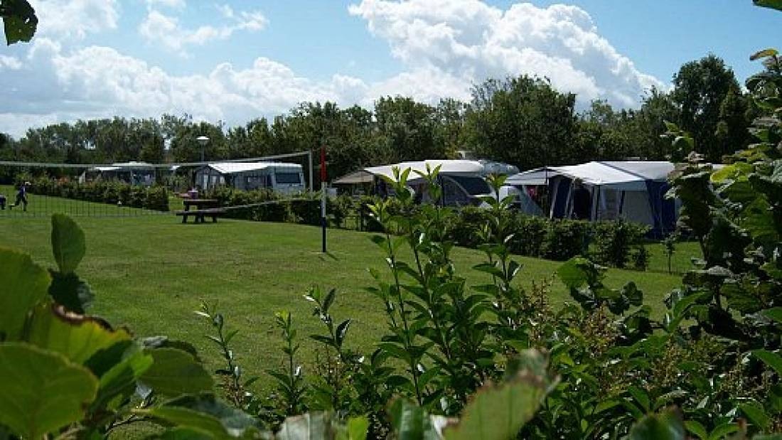 Minicamping Duinvliet — Campingplatz in Zoutelande