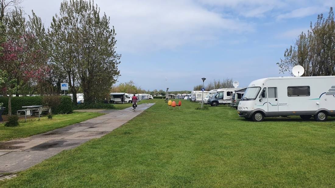 Camping Op hoop van Zegen — Sítio de acampamento in Noordwijkerhout