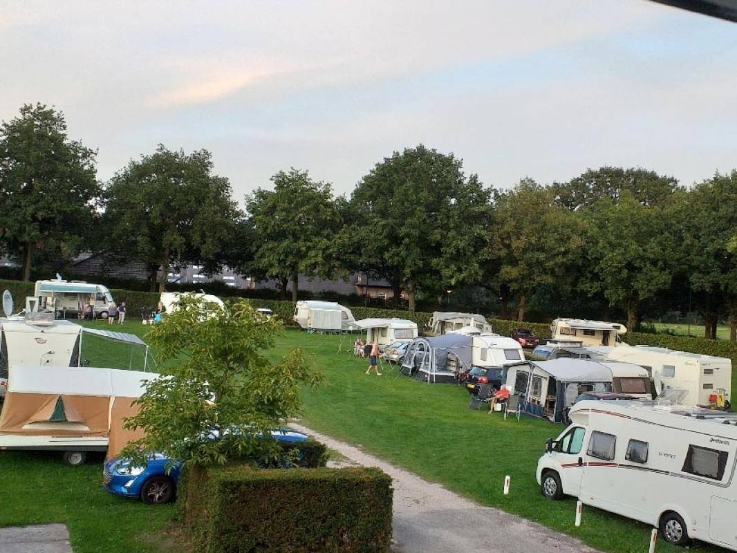 Camping de Steeg — Campingplass in De Steeg