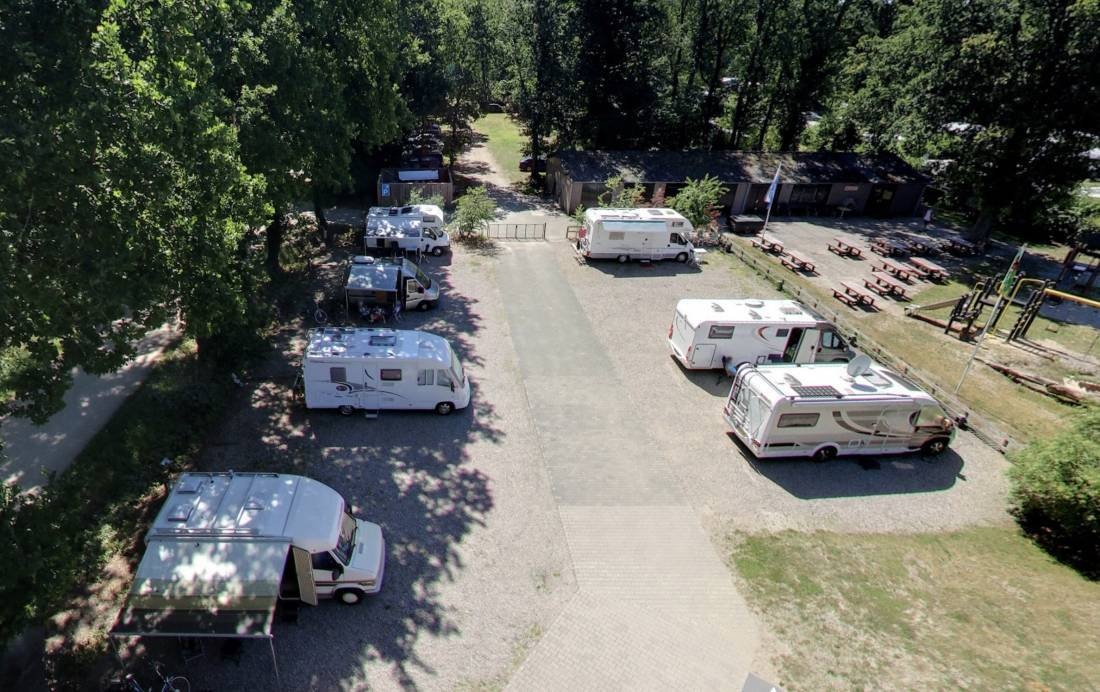 Parking Camping Starnbosch — QuickStop in Dalfsen