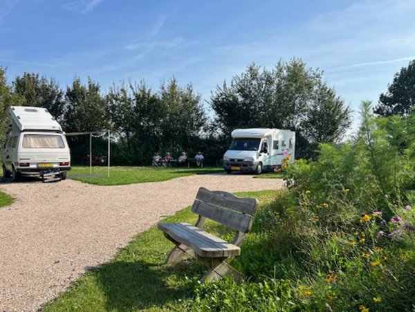 Camping De Lachende Loods