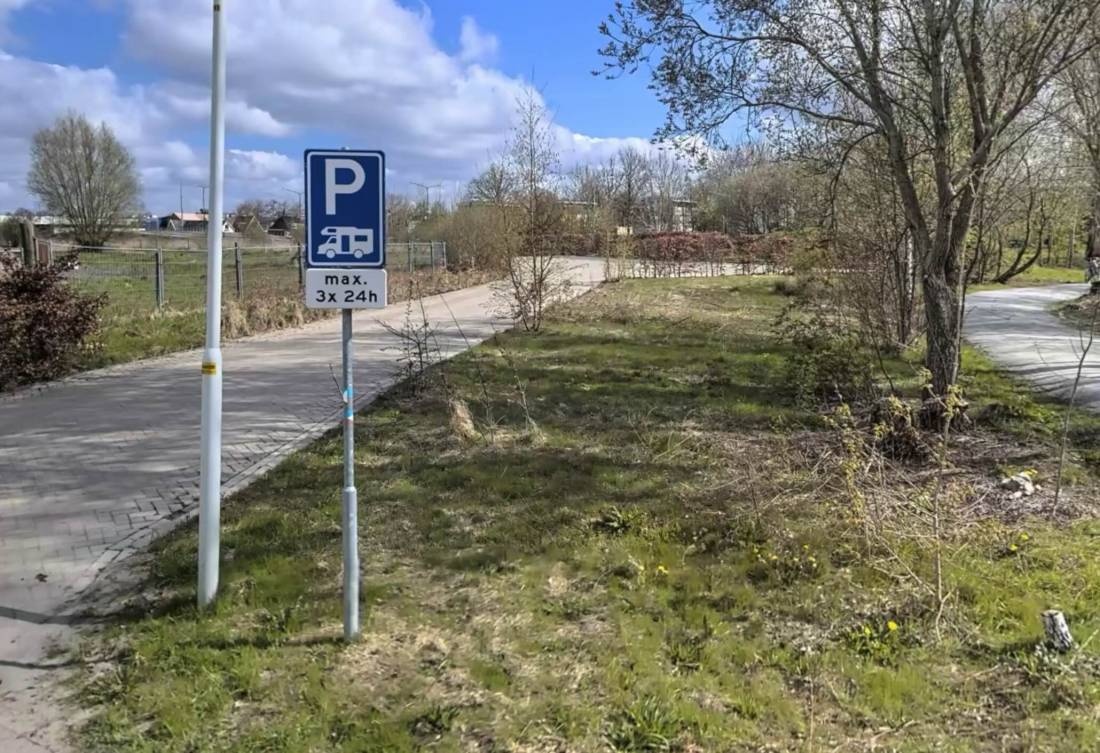 Camperplaats Jelle Plantingstraat — Camperplaats in Drachten