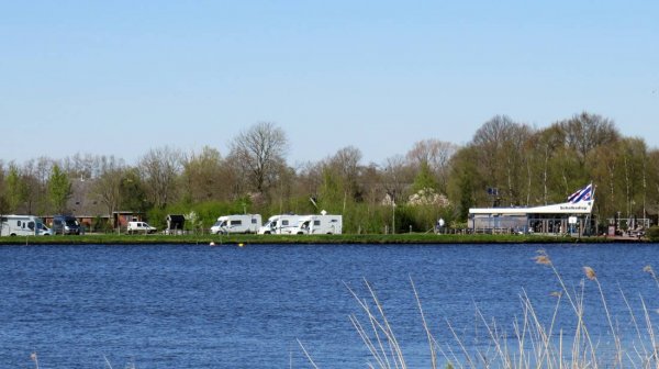 Camperplaats & Jachthaven Suwâld — Photo 2