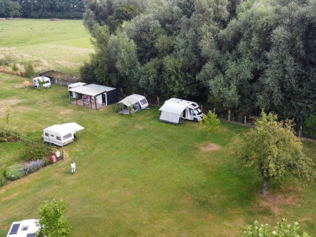 Boerderij Camping het Poolse kruis — Campingplatz in Axel