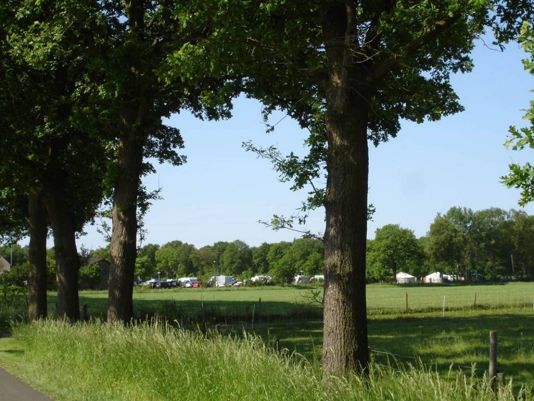 Camping Ikkinkshof — Kemping in Okkenbroek
