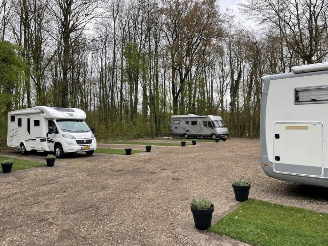 Buytenplaets Suydersee — Campingplatz in Lelystad