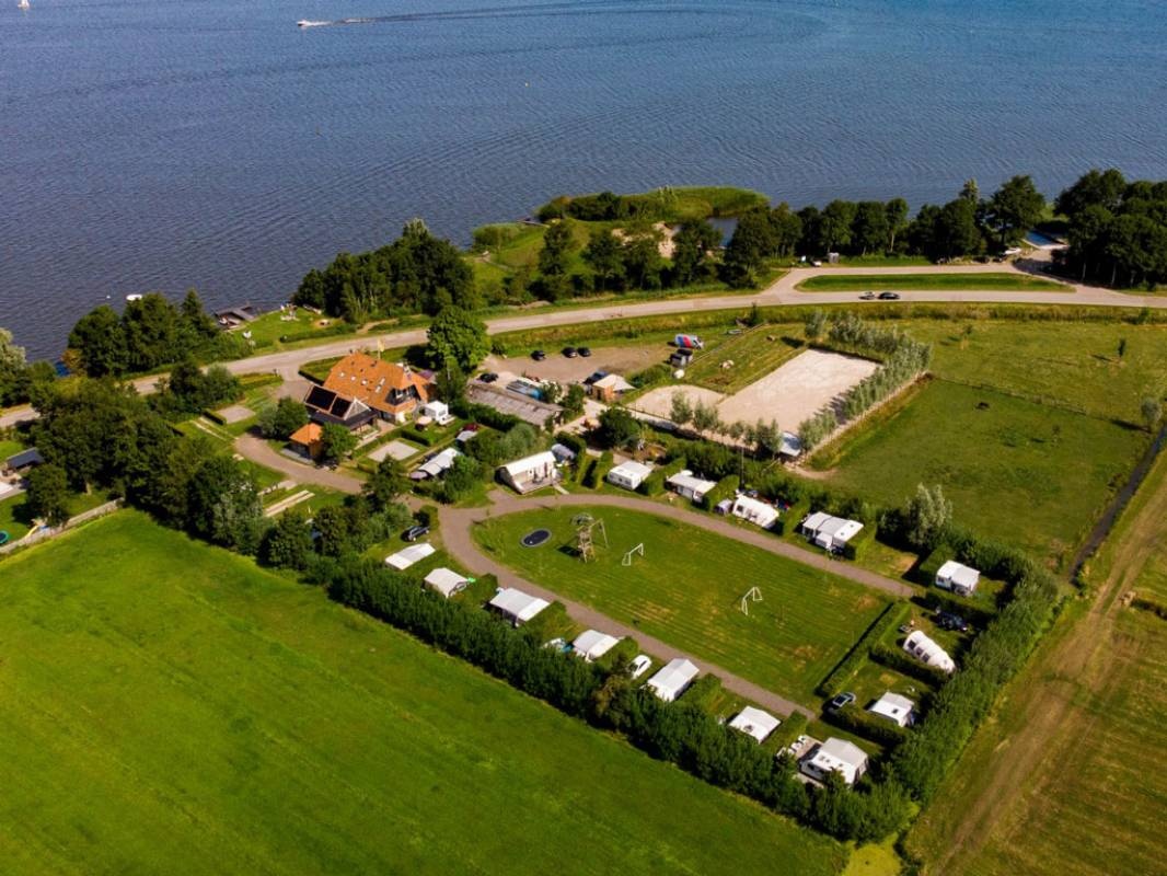 Minicamping Pressefinne — Campingplatz in Elahuizen