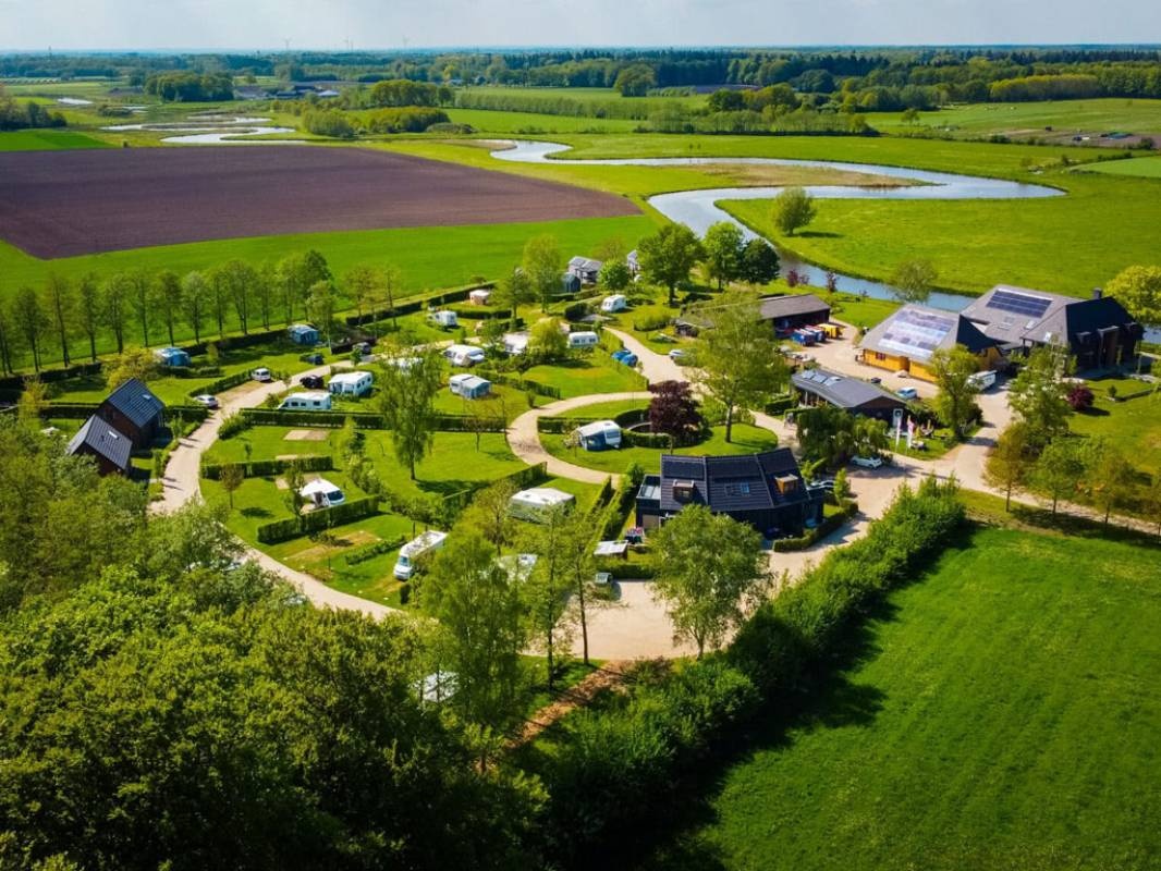 Domein Groot Besselink — Kamp yeri in Almen