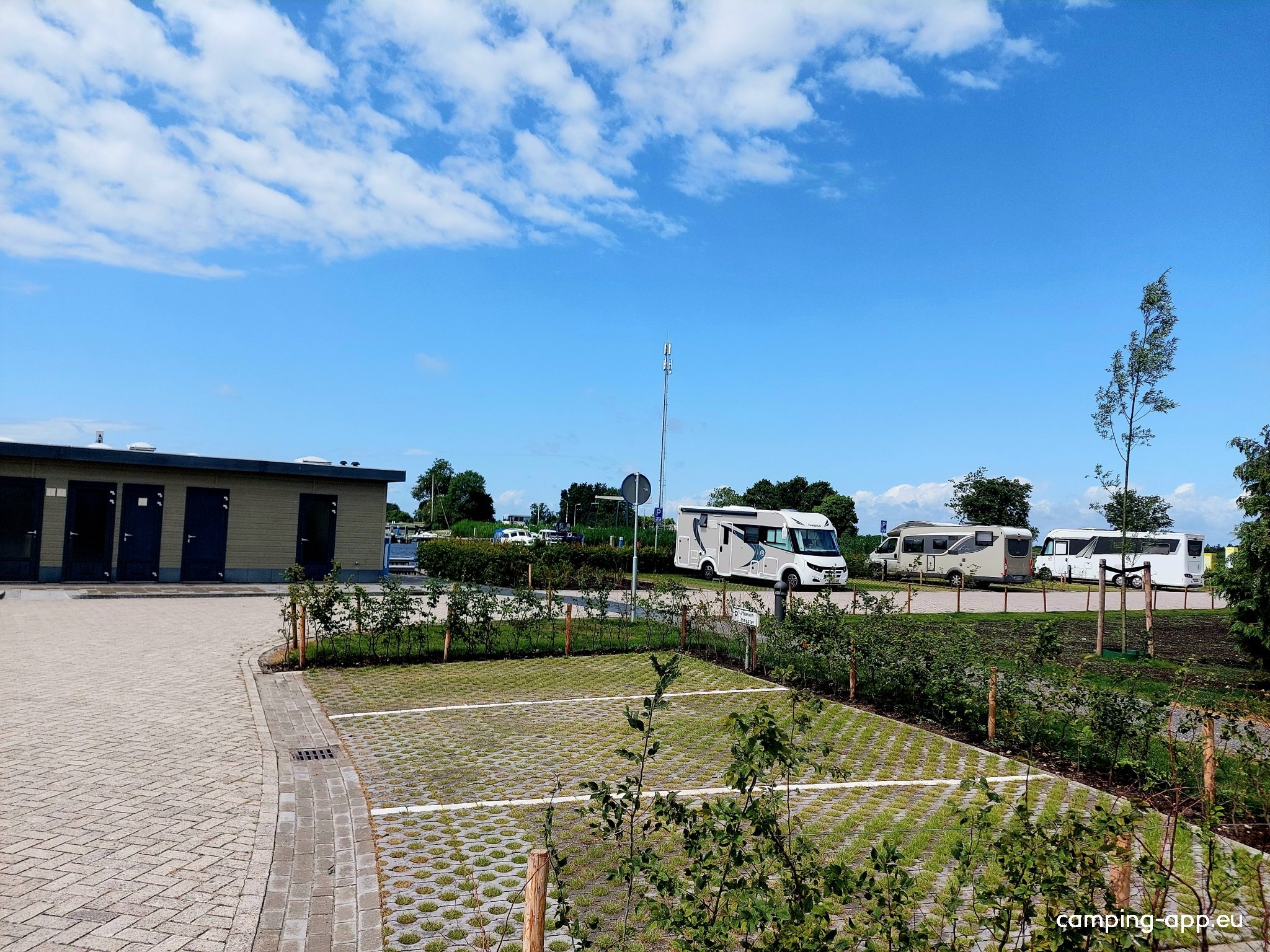 Passantenhaven Driewegsluis — Stellplatz in Nijetrijne