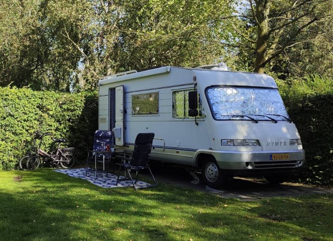 Caravanpark De Akker — Camping in Wormer