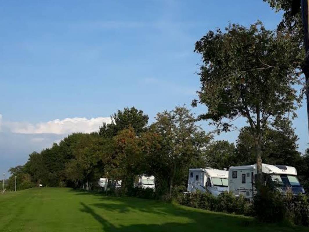 Watersportvereniging Sint Nicolaasga — Camperplads in Sint Nicolaasga