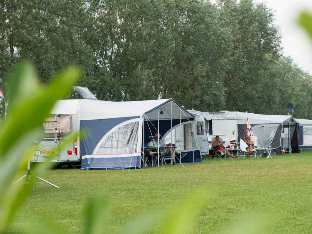 Boerderijcamping Hofstede De Twaalfgaarden — Campingplatz in Westbroek