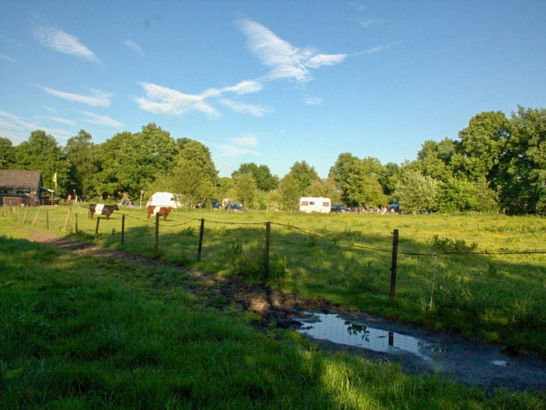 Boerderij Liebe Minicamping — Camping in Andere