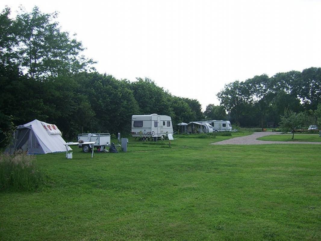Camping 't Boshuis — Campingplatz in Vierakker