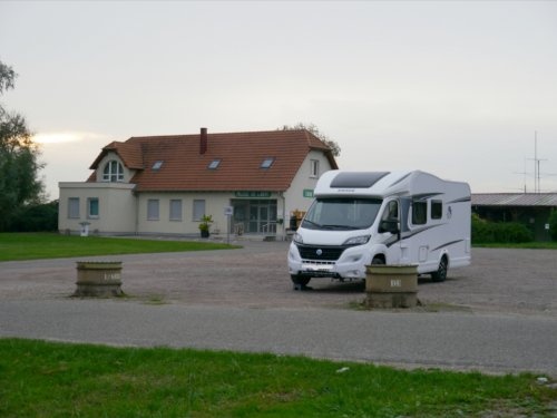 Stellplatz Hatten — Stellplatz in Hatten