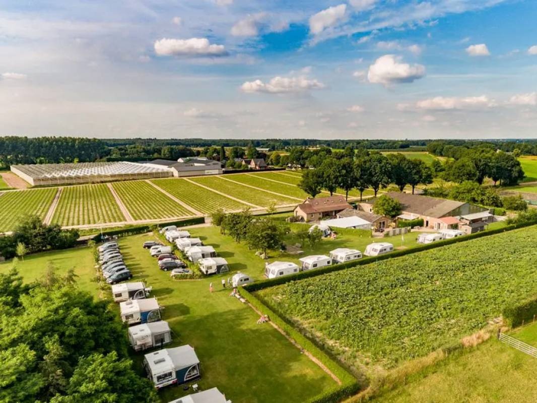 Ut Tumpke — Campingplatz in Kessel