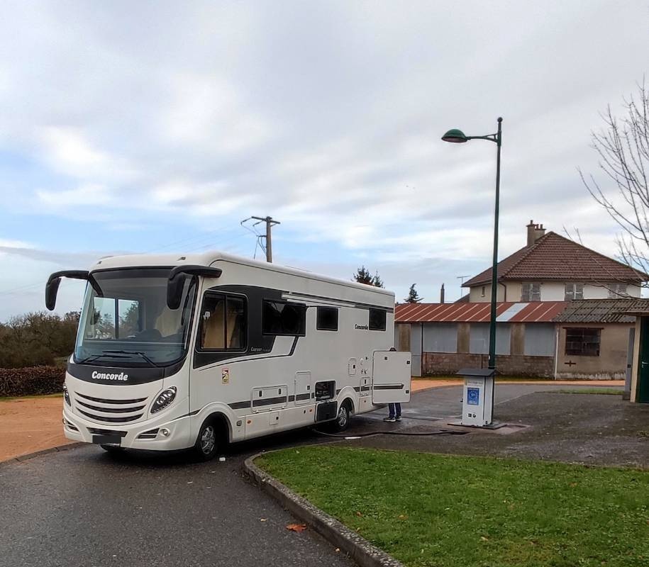 Stellplatz Cressanges — Ställplats in Cressanges