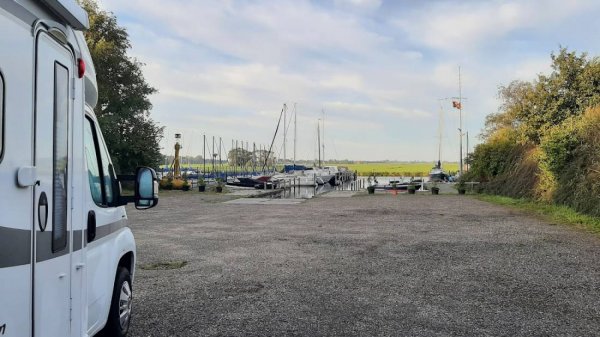 Jachthaven De Swaeikom