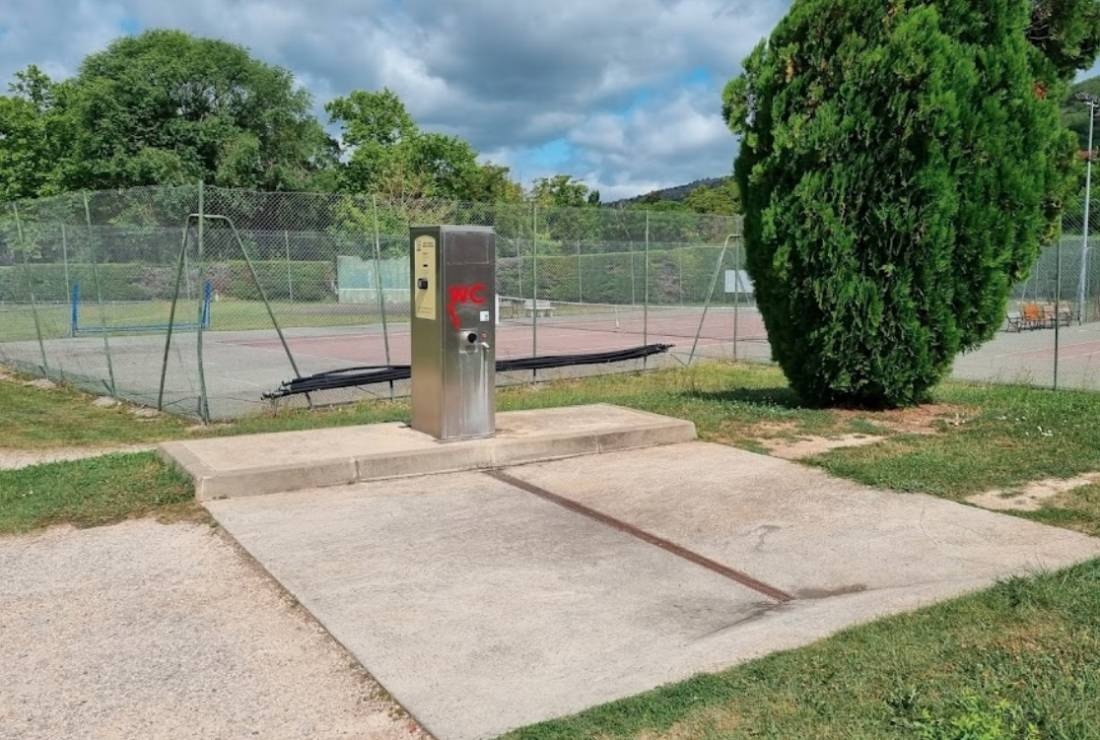 Stellplatz Mèze — Camperplaats in Mèze