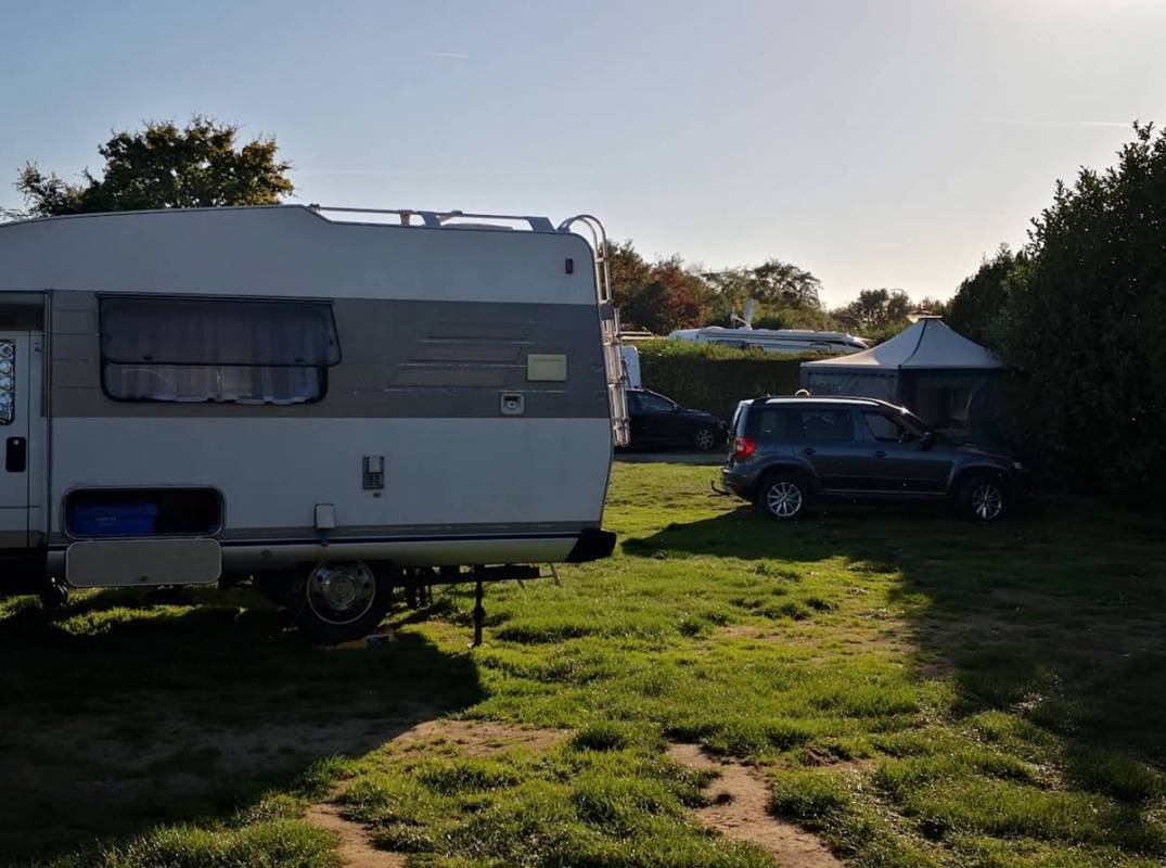 Camping Maasterras Asselt — Campingplatz in Swalmen