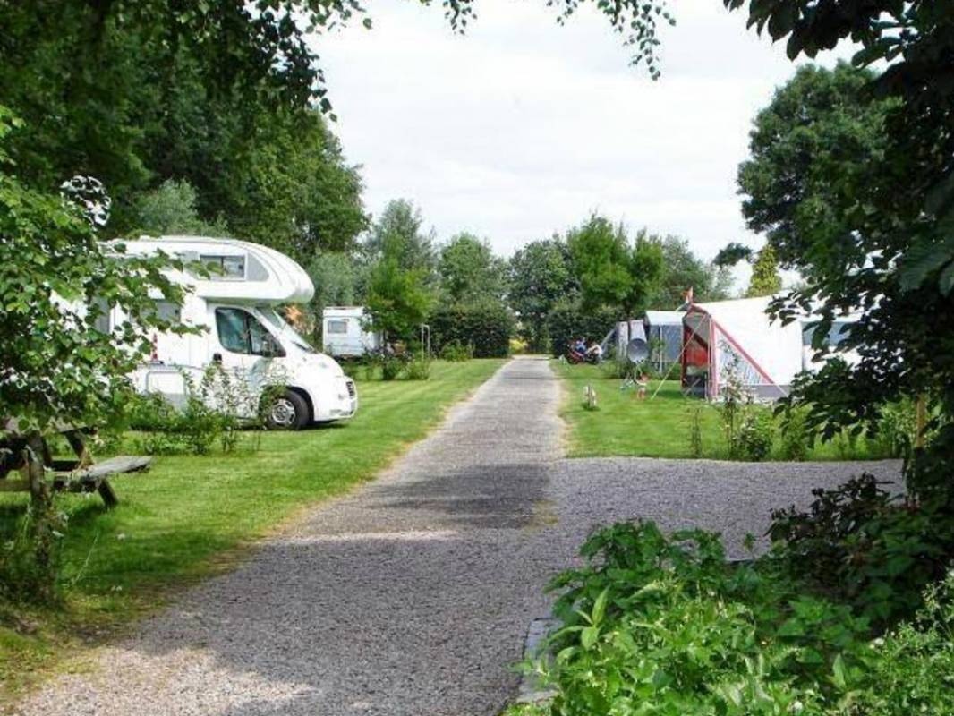 Mini camping Noorderzon — Kemping in Siddeburen